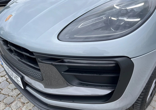 Porsche Macan cena 313650 przebieg: 5860, rok produkcji 2023 z Orzysz małe 172
